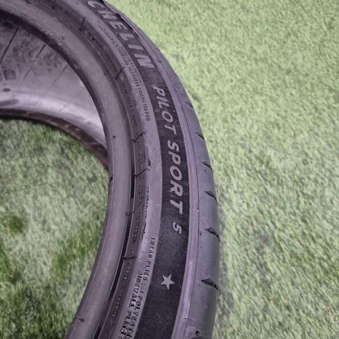 255 35 19 Michelin Pilot sport 5 O bucata 2025