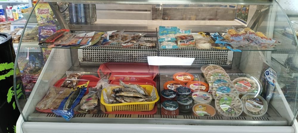 Продам холодильные витрины