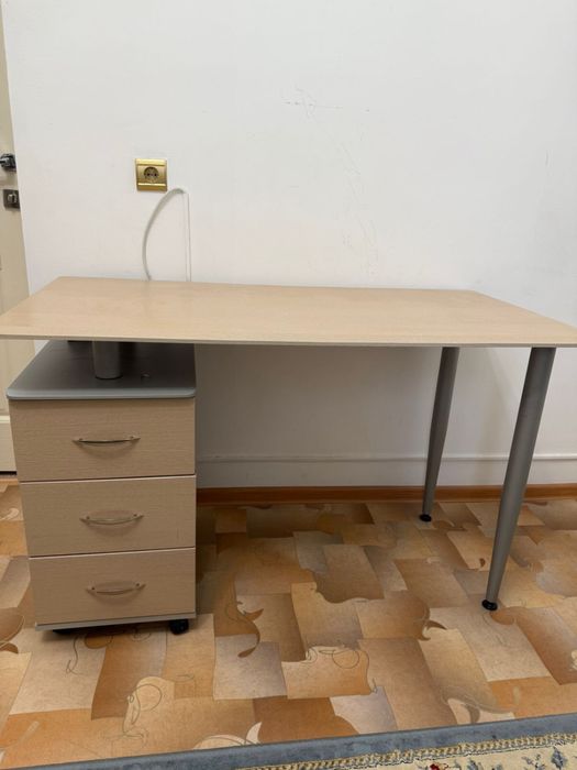 Стол для офиса стол