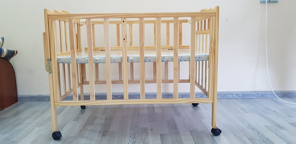 Кроватка детская от 0-3 лет