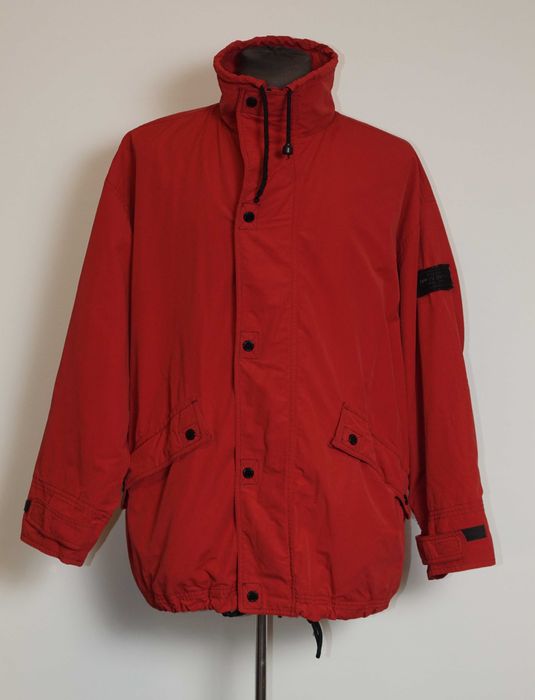 Geaca HUGO BOSS rosie marimea 50