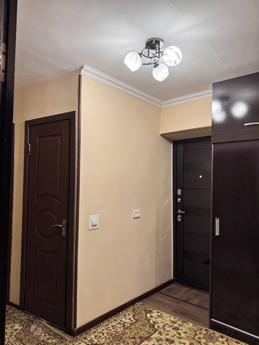 Продается квартира 3 комнат (сделано 4)