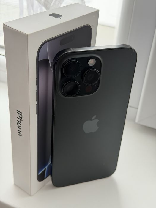 iPhone 16 Pro Max, Black Titanium, 512 GB