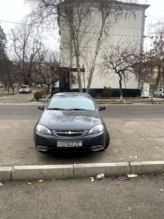 Jentra arendaga vikup holasa bank