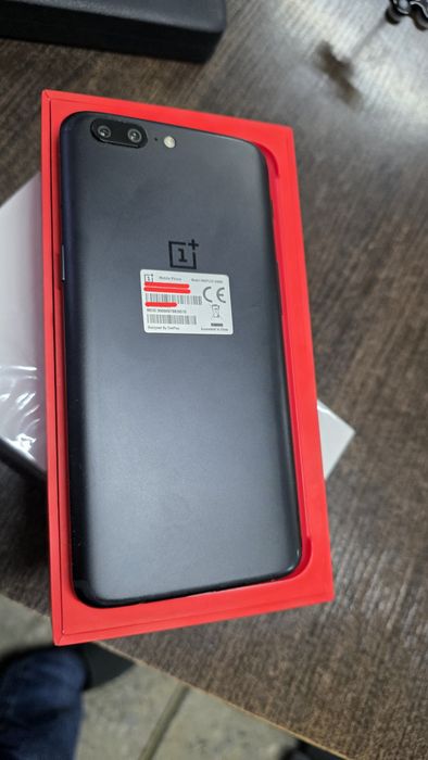 Oneplus 5 128gb , БЕЗ ОБМЕНА  !