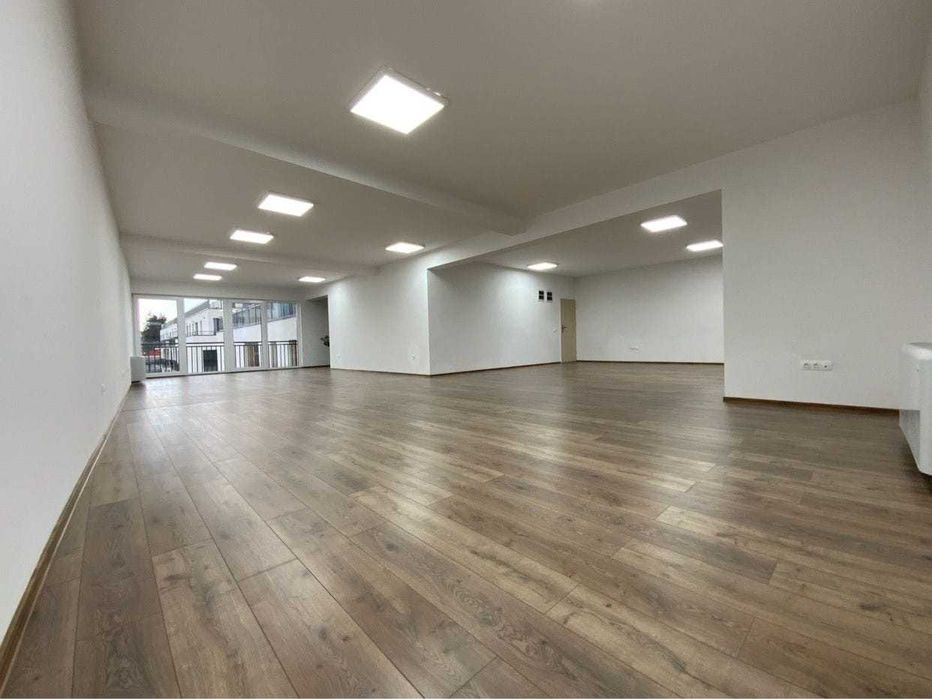 Proprietar inchiriez birou premium in zona centrala