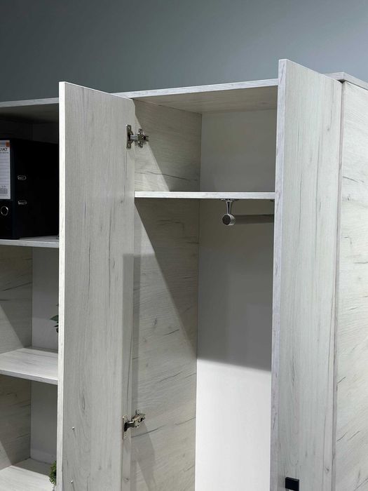 Шкаф офисный, шкаф для документов, шкаф гардероб, вешалка, полки