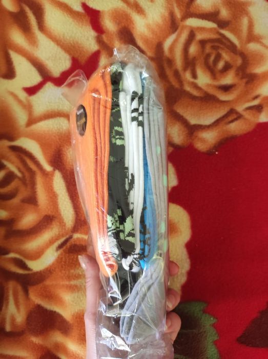 Продаются носки.