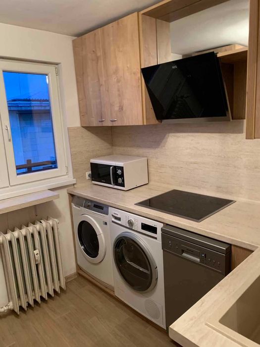 Дава се под наем Двустаен апартамент в София, Център - 60 кв.м за 600 € - Снимка #3