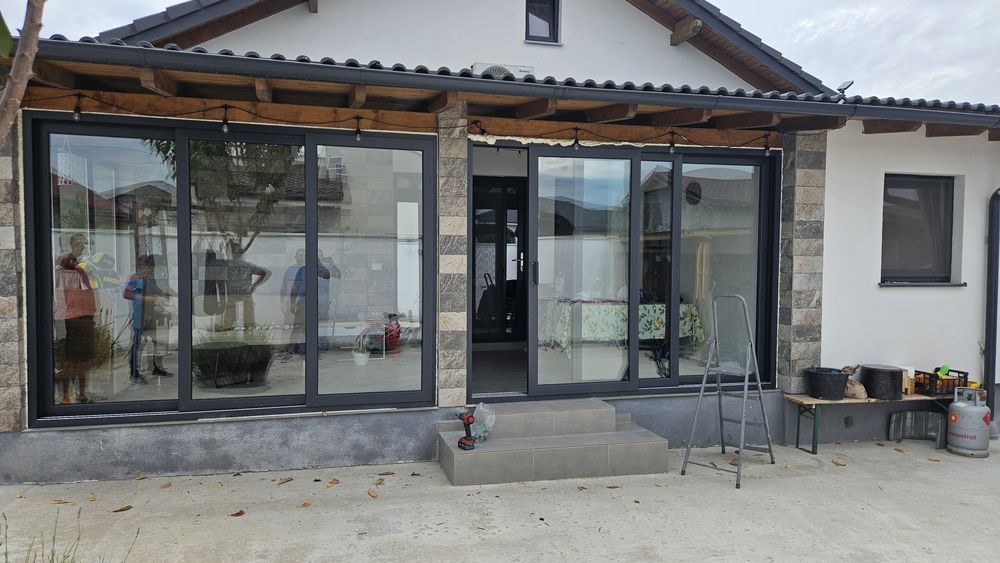 Închideri foișoare și tâmplărie pvc rulouri  exterioare