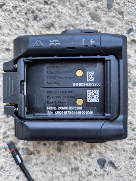 Контролер Bosch LED Remote BRC3600 и държач Bosch Smartphone BSP3200