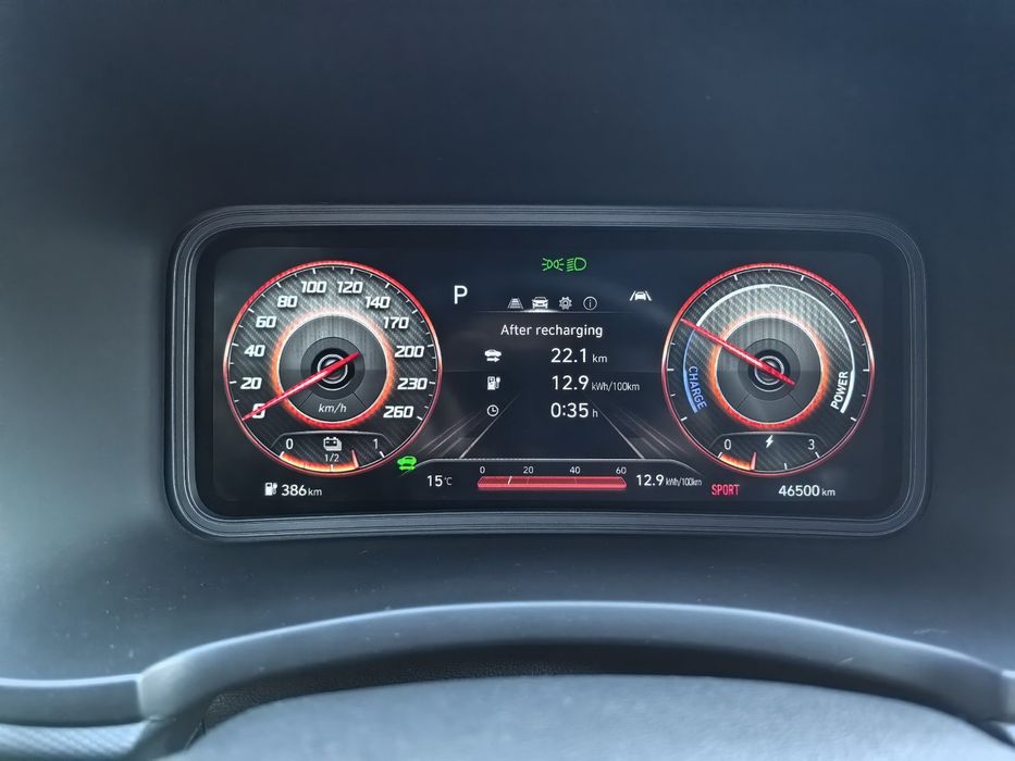 Продавам Hyundai Kona 64 KW 2022