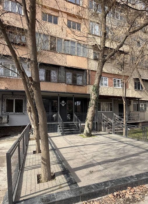 Продаётся помещение на Юнусабад Ц-5 Ор Метро Минор