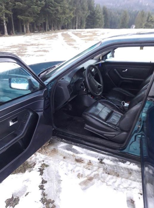 AUDI 80 2.0 срочно.