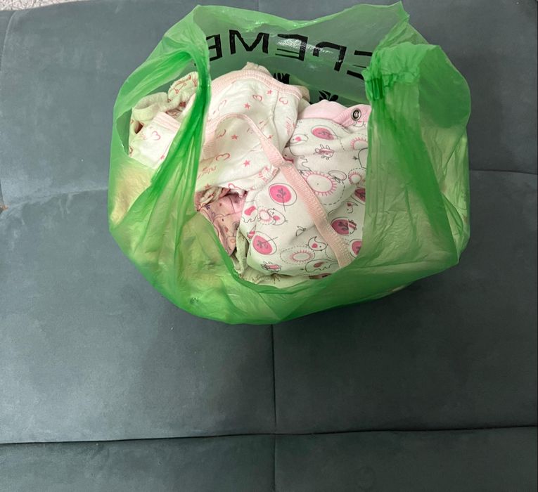 Вещи для девочки от 0 до 3 месяцев, описание читайте