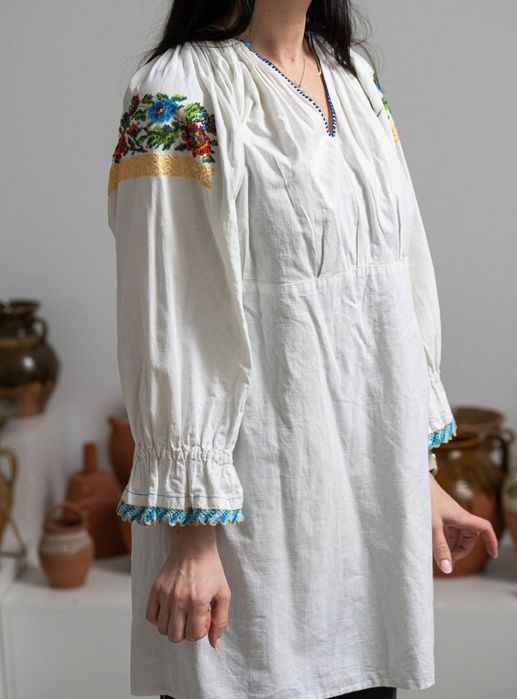 Ie/cămașă populară/traditional/cusut manual/camasa cu margele