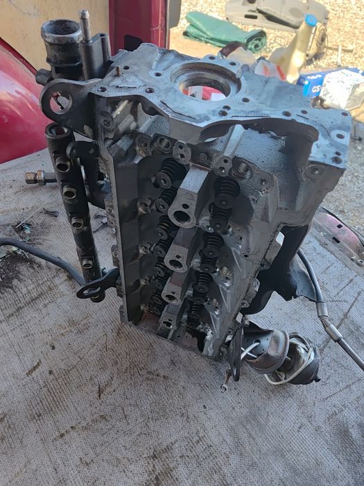 Двигател на части Mercedes w906 315 2.2