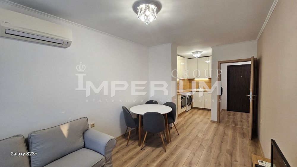 Дава се под наем Двустаен апартамент в Варна, Левски - 64 кв.м за 561 € - Снимка #2