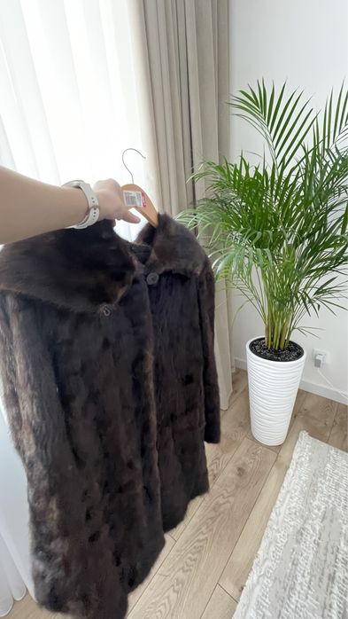 Цельная норковая шуба