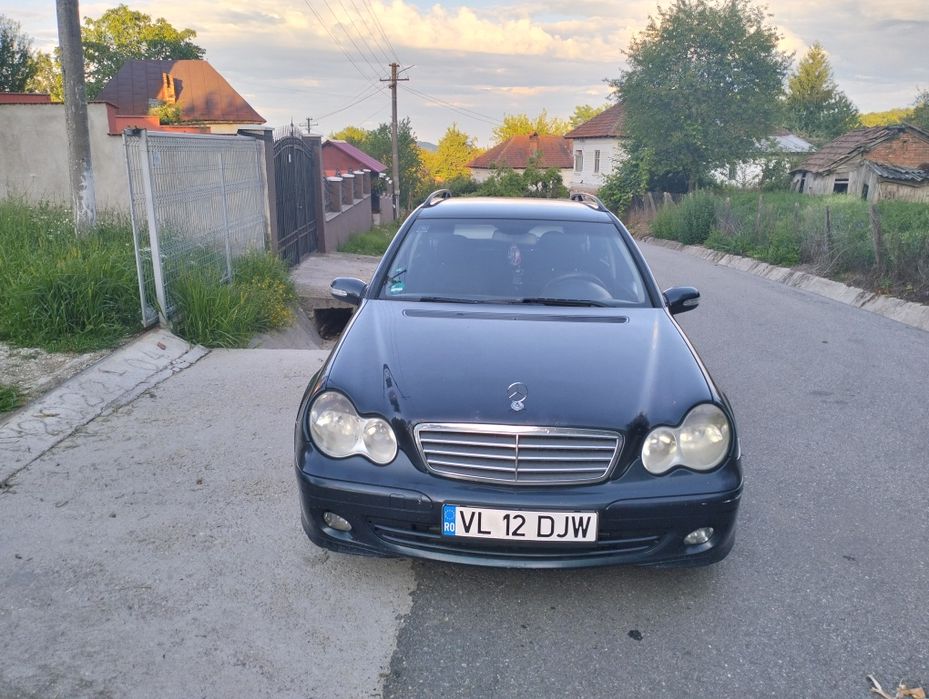 Mercedes C220 cdi,An 2006 euro4