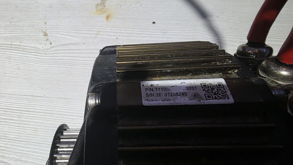 Двигател за surron light bee x