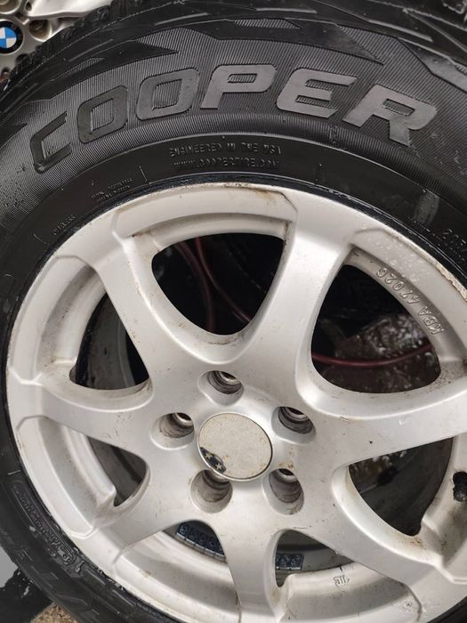 4бр всесезонни Cooper Discoverer M+S 205/80 R16 с джанти