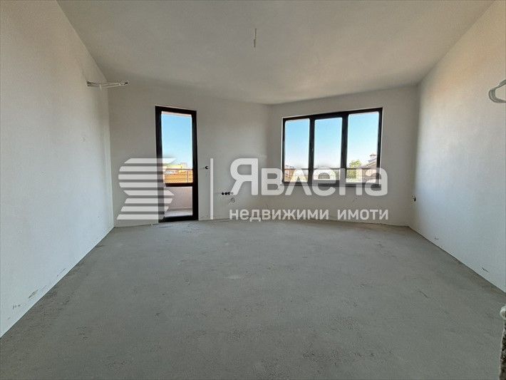 Продава се Четиристаен апартамент в Несебър - 165 кв.м за 1879 €/кв.м - Снимка #1