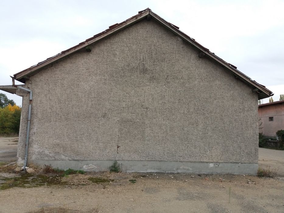 Дава се под наем Склад в Павликени - 220 кв.м за 204 € - Снимка #3