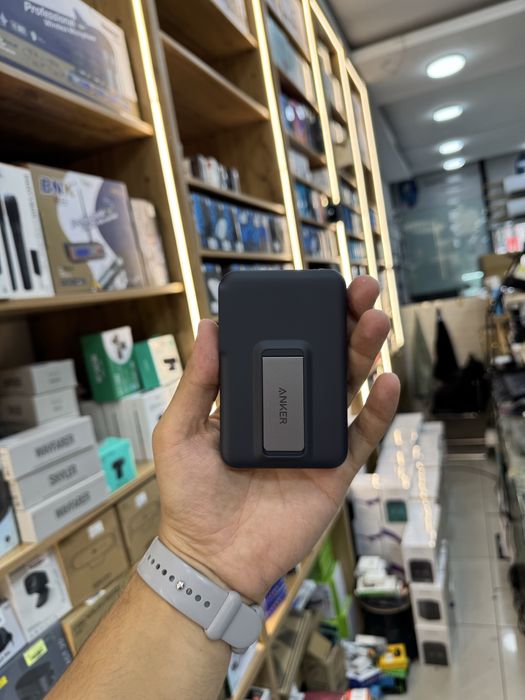 Повер банк Anker MagGo 10.000 Magsafe Qi2