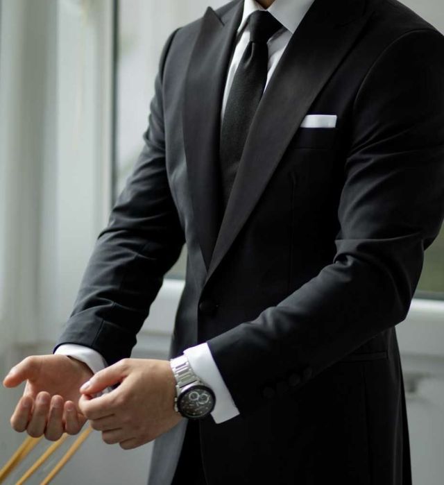 Vand sacou negru rever din matase pt ceremonie / evenimente !