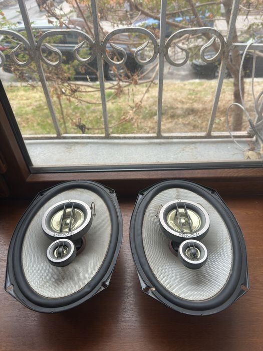 Kenwood 320 2 штук