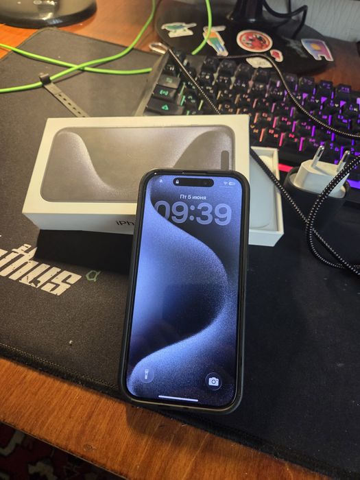 Iphone 15 pro 256gb.