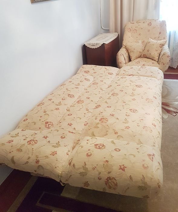 Диван и 2 кресла