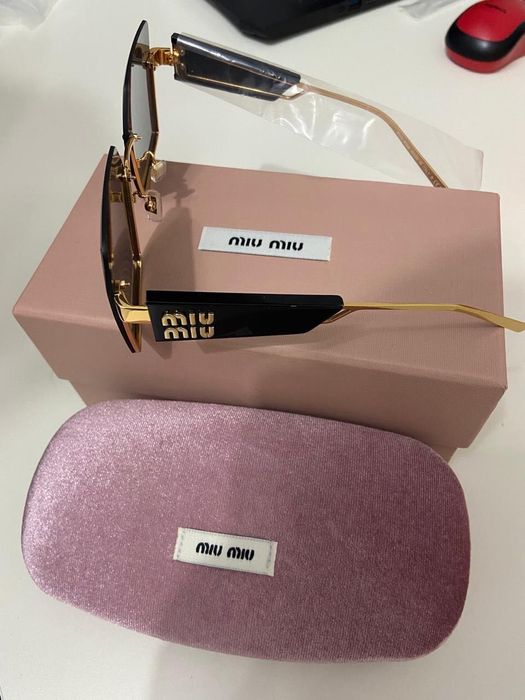 Miu Miu солнцезащитные очки