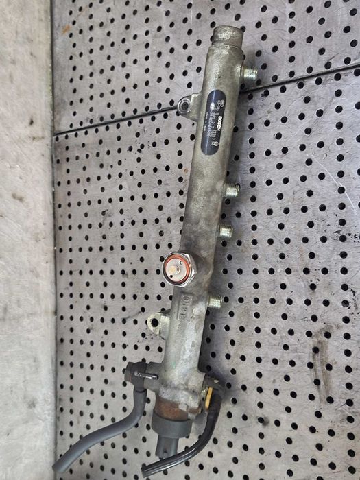 rampa injectoare 1.5 crdi d3ea hyundai matrix 0445213005 31400-27500
