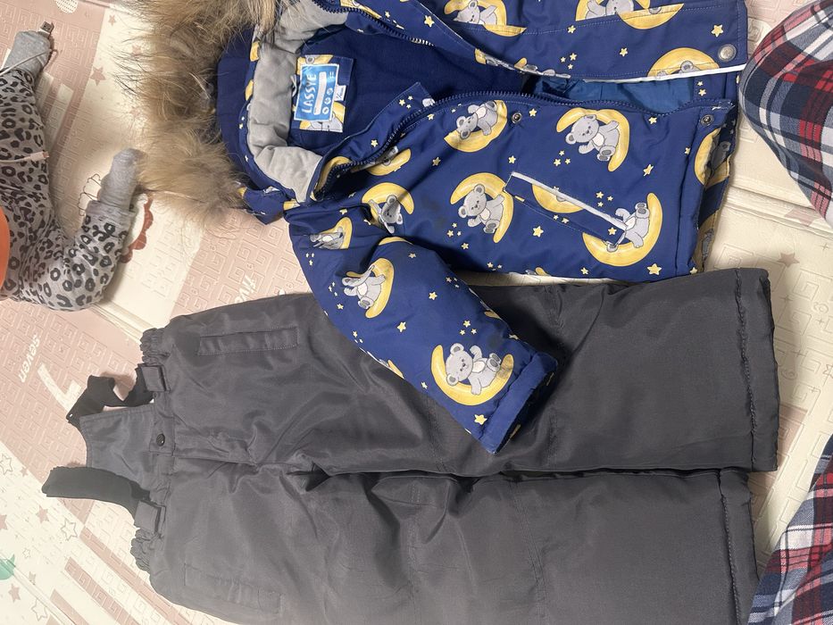 Продам детский зимний комбинезон
