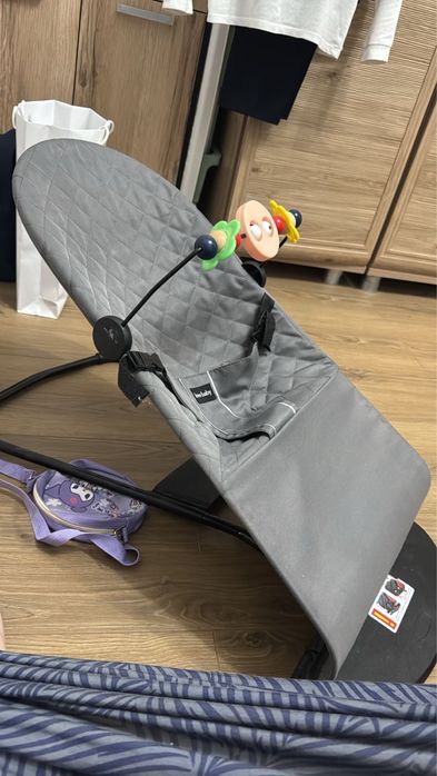 Шезлонг для младенцев