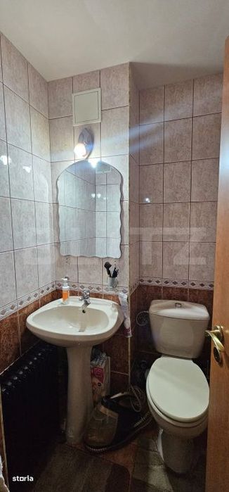 Apartament 3 camere, decomandat 70 mp,  zona centrala – Deva