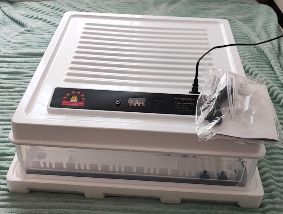 Incubator ms 130 ouă automat