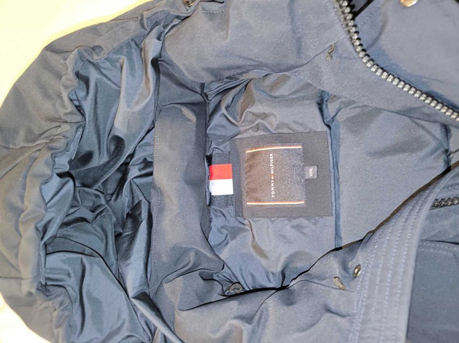 Зимно яке Tommy Hilfiger