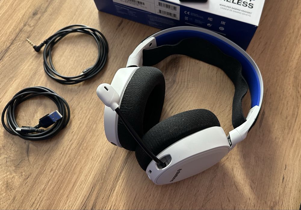 Продам Наушники Steelseries Arctis 7 Wireles