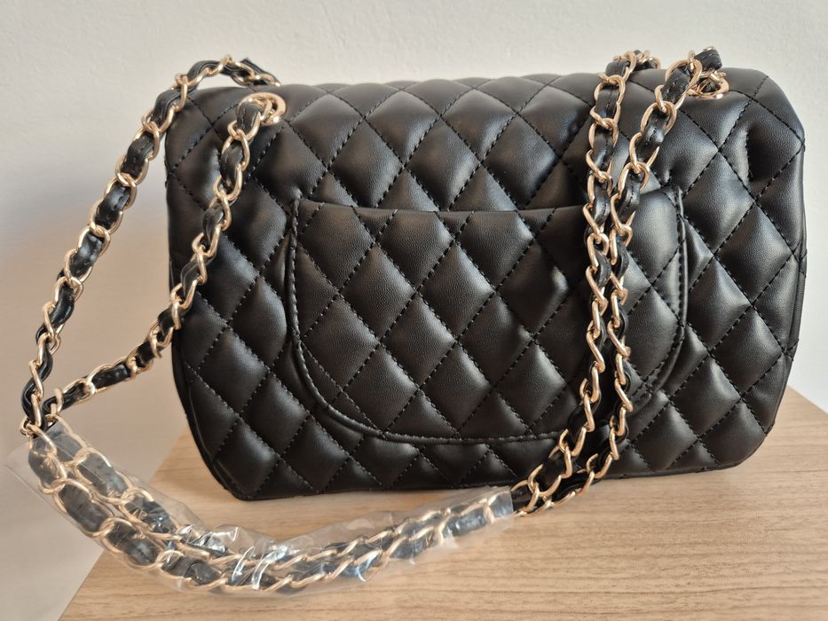 Черна чанта Chanel