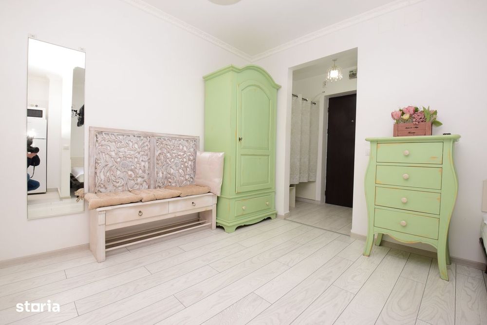 Garsonieră de închiriat, metrou Costin Georgian