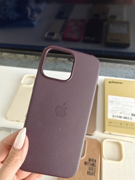 Кейсове за iPhone 16 pro max