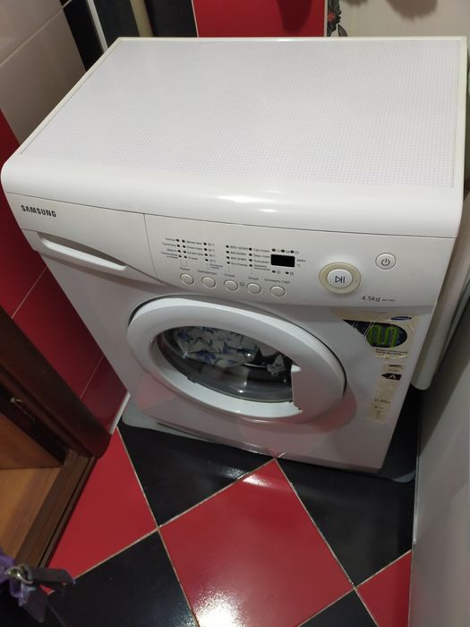 Стиральная машина автомат