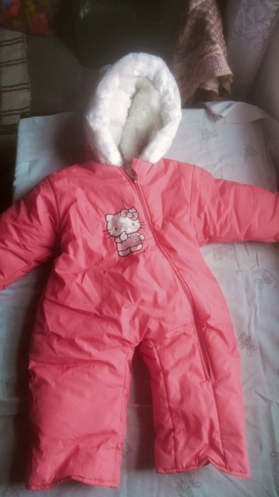 Отдам комбинезоны за