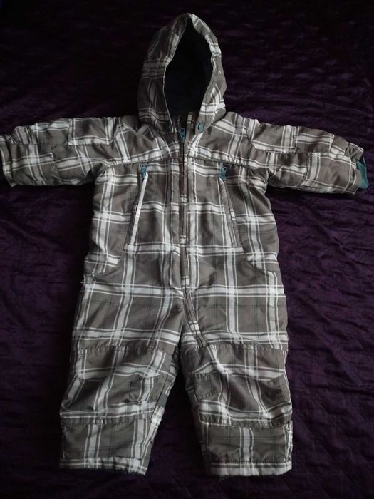 Бебешки космонавт H&M - шушляк и полар