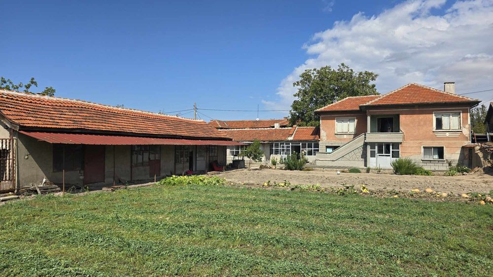 Продава се Къща в Гълъбово - 120 кв.м за 192 €/кв.м - Снимка #2