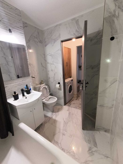 Apartament decomandat -3 camere, 2 balcoane