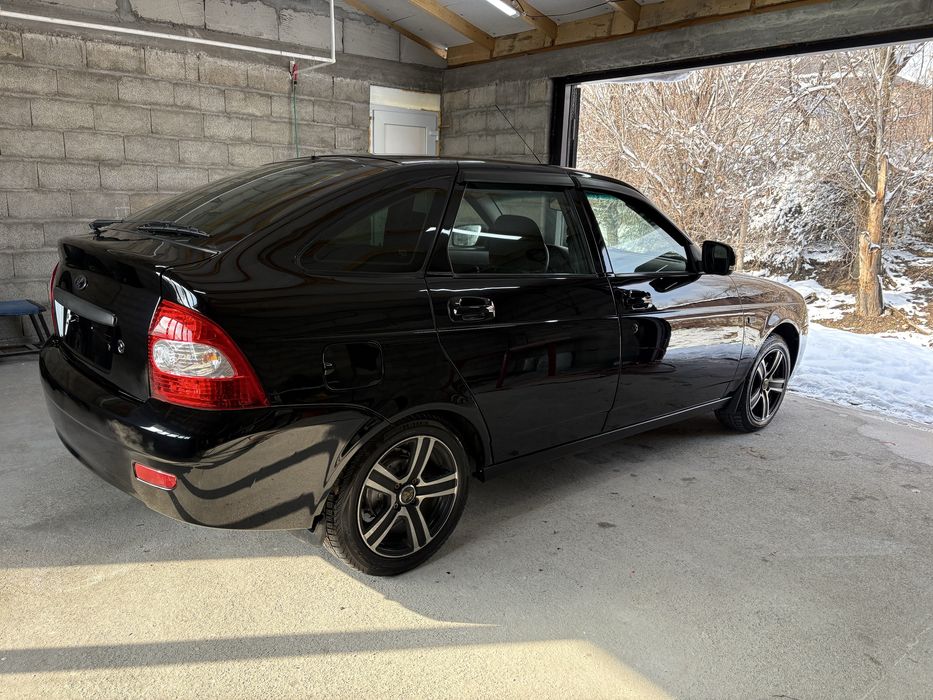 Продам лада приора в идеальном состоянии